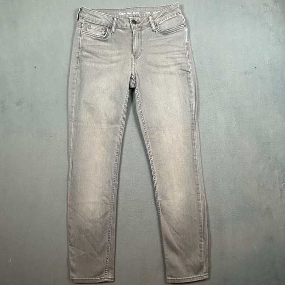 Calvin Klein Jeans Womens 8x30 Gray Ultimate Skinny Stretch Denim NWT - Picture 1 of 16